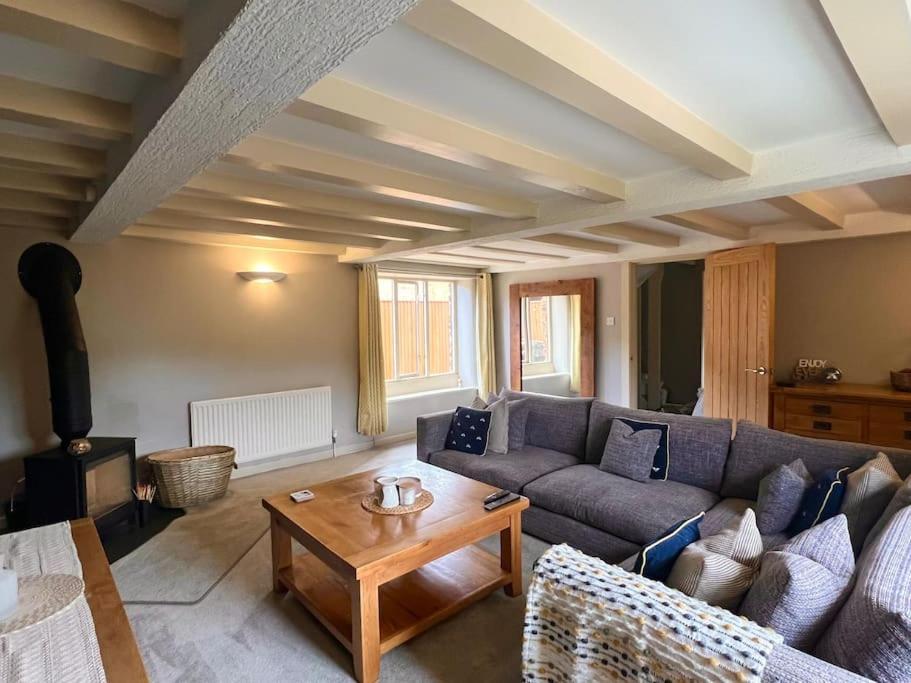 Countryside Converted Barn With Hot Tub Newton Abbot Exterior photo